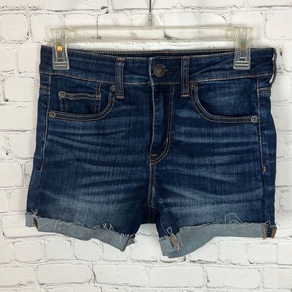 American Eagle Shortie Jean Shorts Stretch Size 4 - Picture 1 of 9
